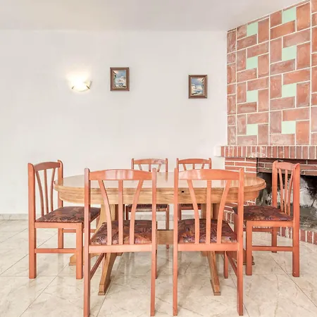 Apto. Centrico En Torroella De Montgri, Gran Terraza, Barbacoa, A/c, Wifi, Parking - Es-89-131 * Torroella de Montgrí